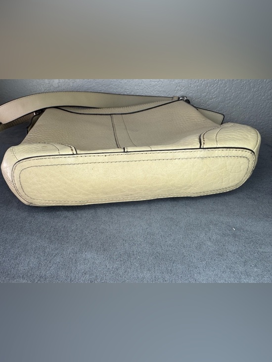 Coach Legacy Swingpack Crossbody Bag Pebbled Leather Beige Tan F12319 - Picture 4 of 13